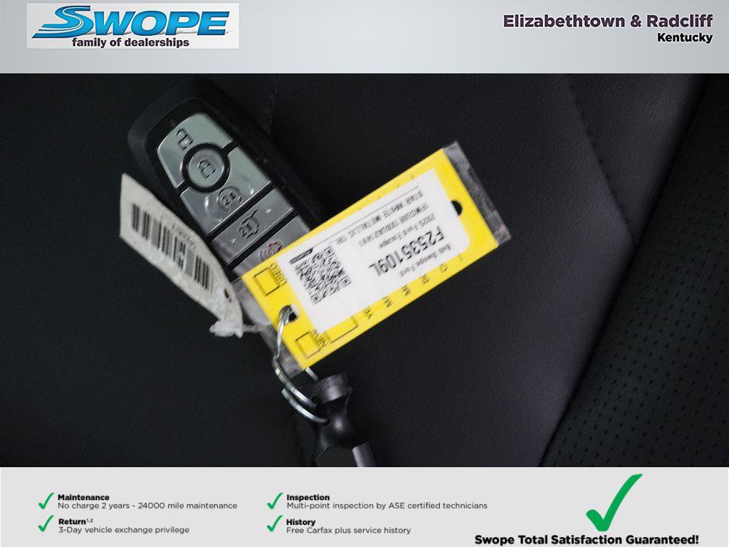 Used 2025 Ford Escape PHEV w/ PHEV Premium Package image 37