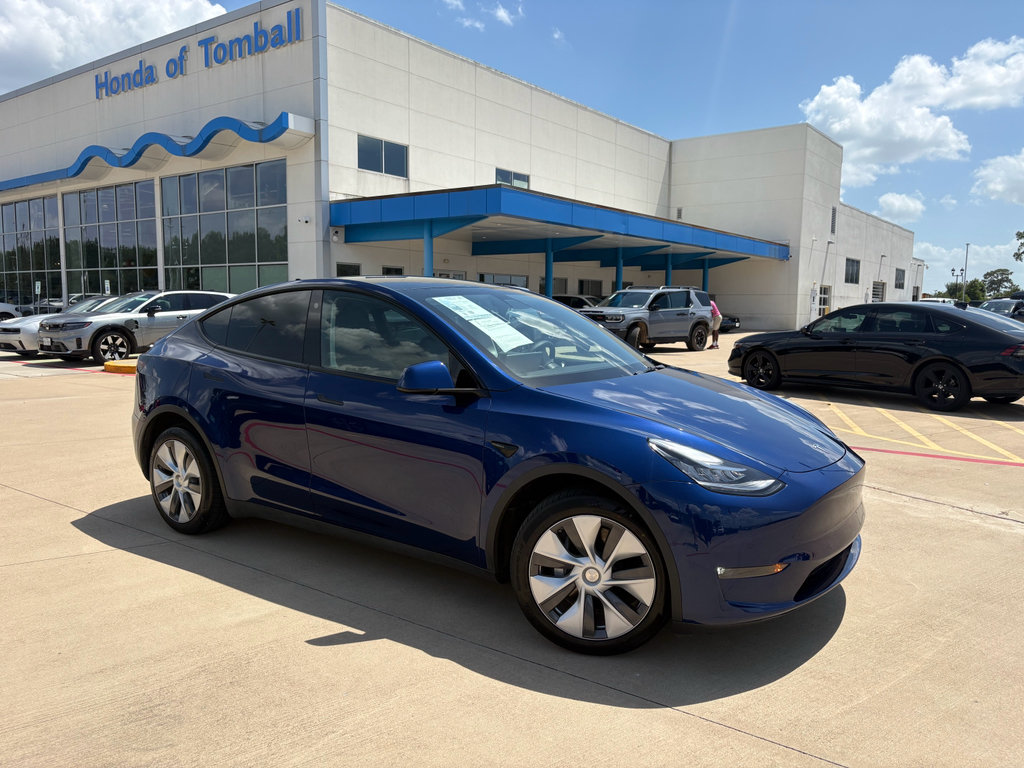 Used 2022 Tesla Model Y Long Range AWD/4WD video 2