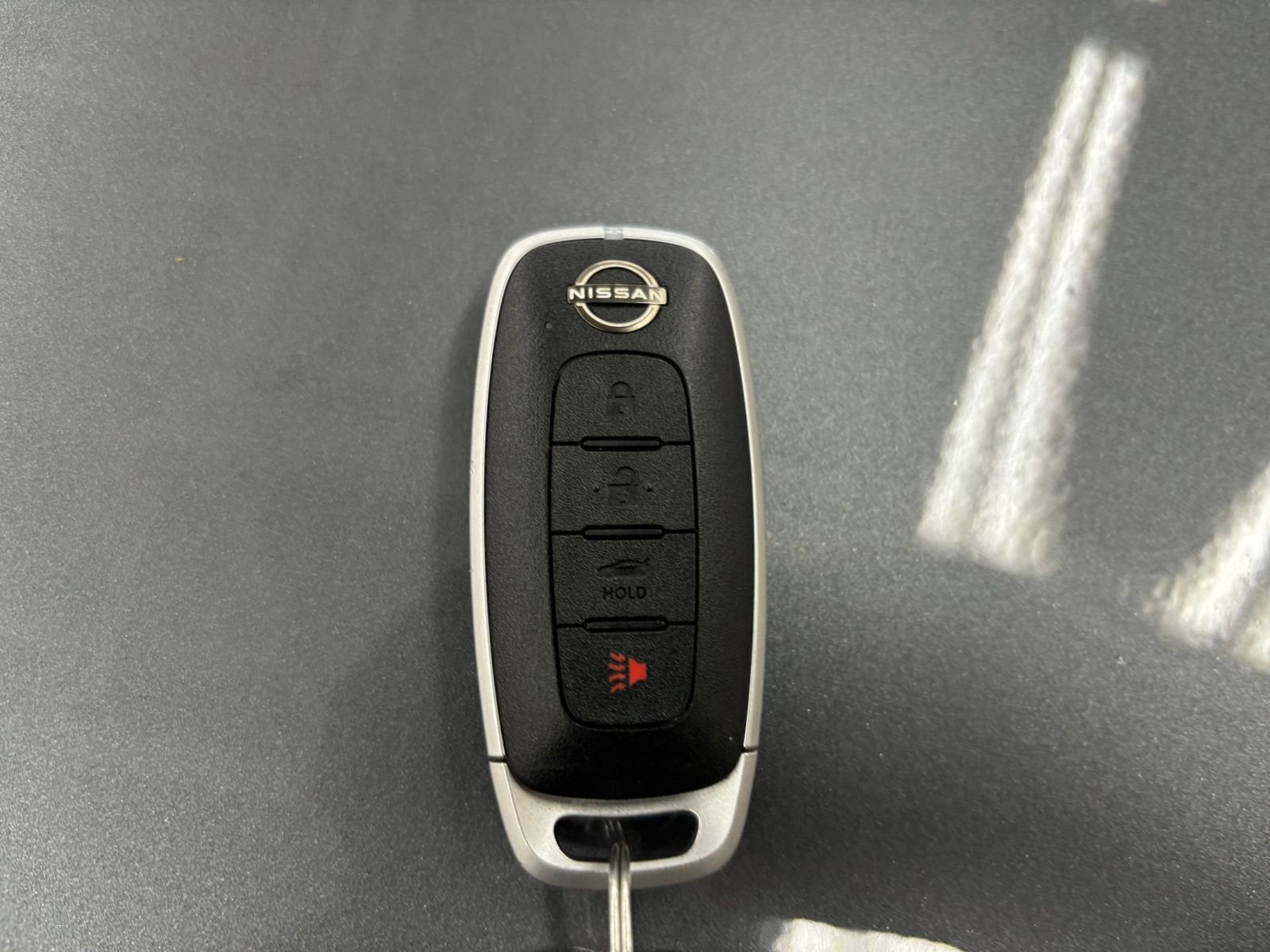 Used 2025 Nissan Versa SV FWD image 18