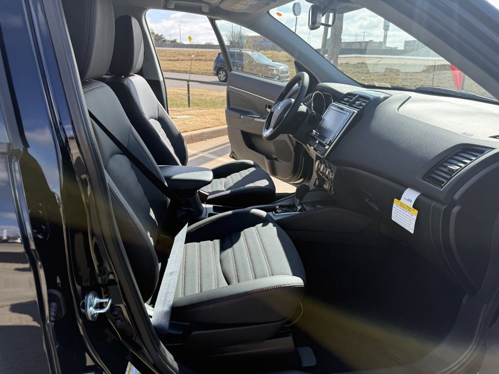 New 2026 Mitsubishi Outlander SEL image 20