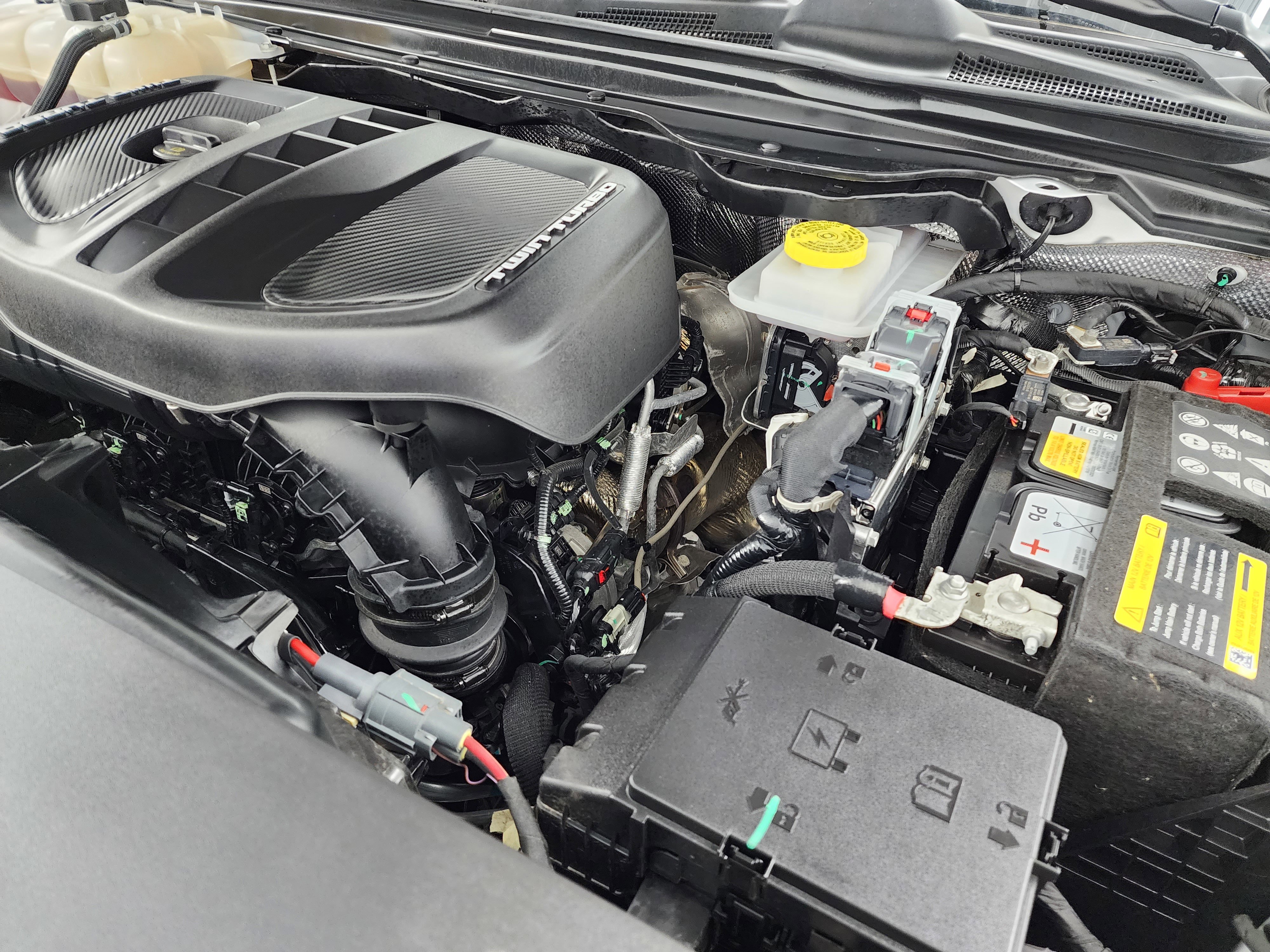 Used 2025 RAM 1500 Limited AWD/4WD image 20
