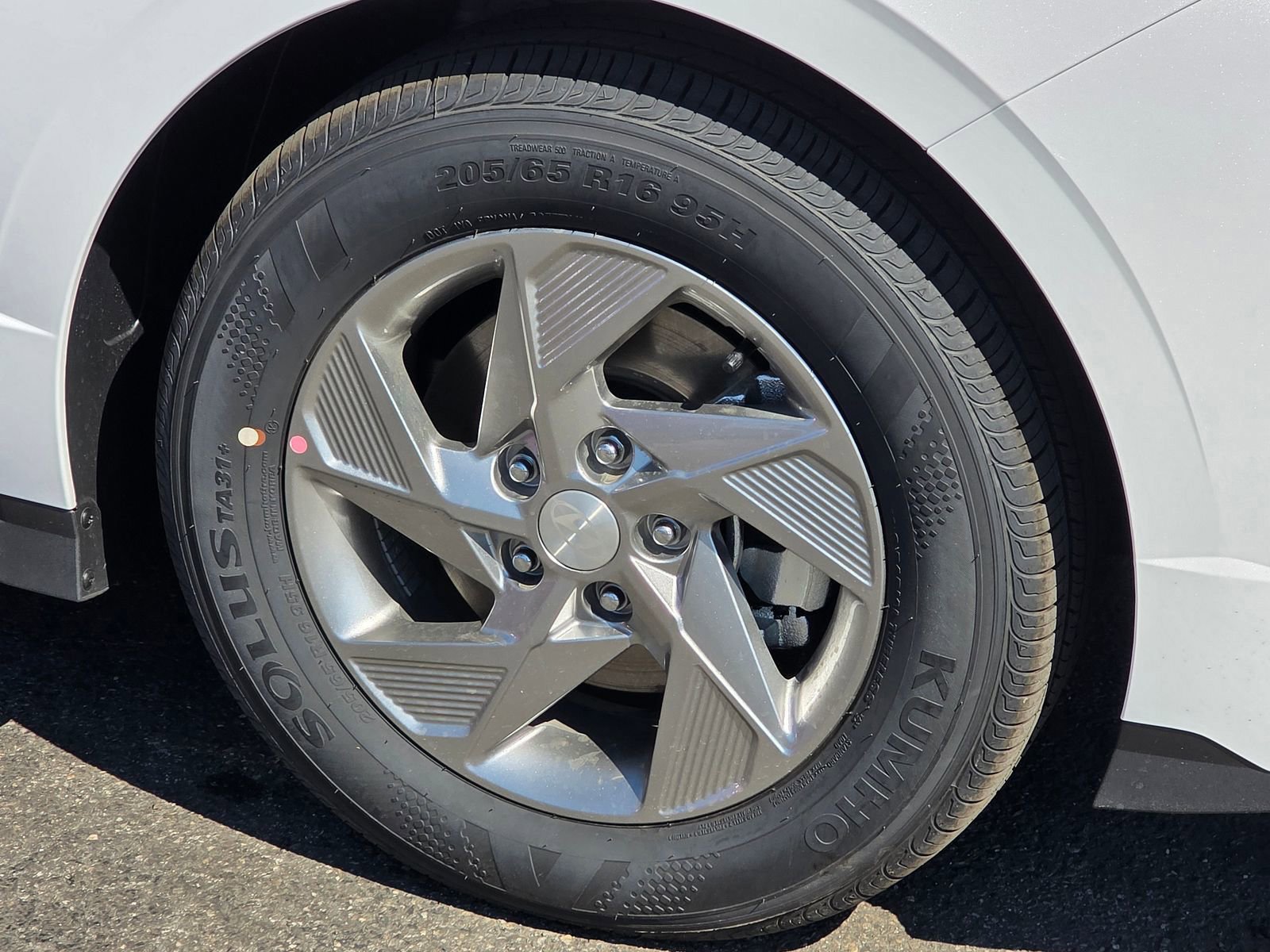 New 2025 Hyundai Sonata SE FWD image 5