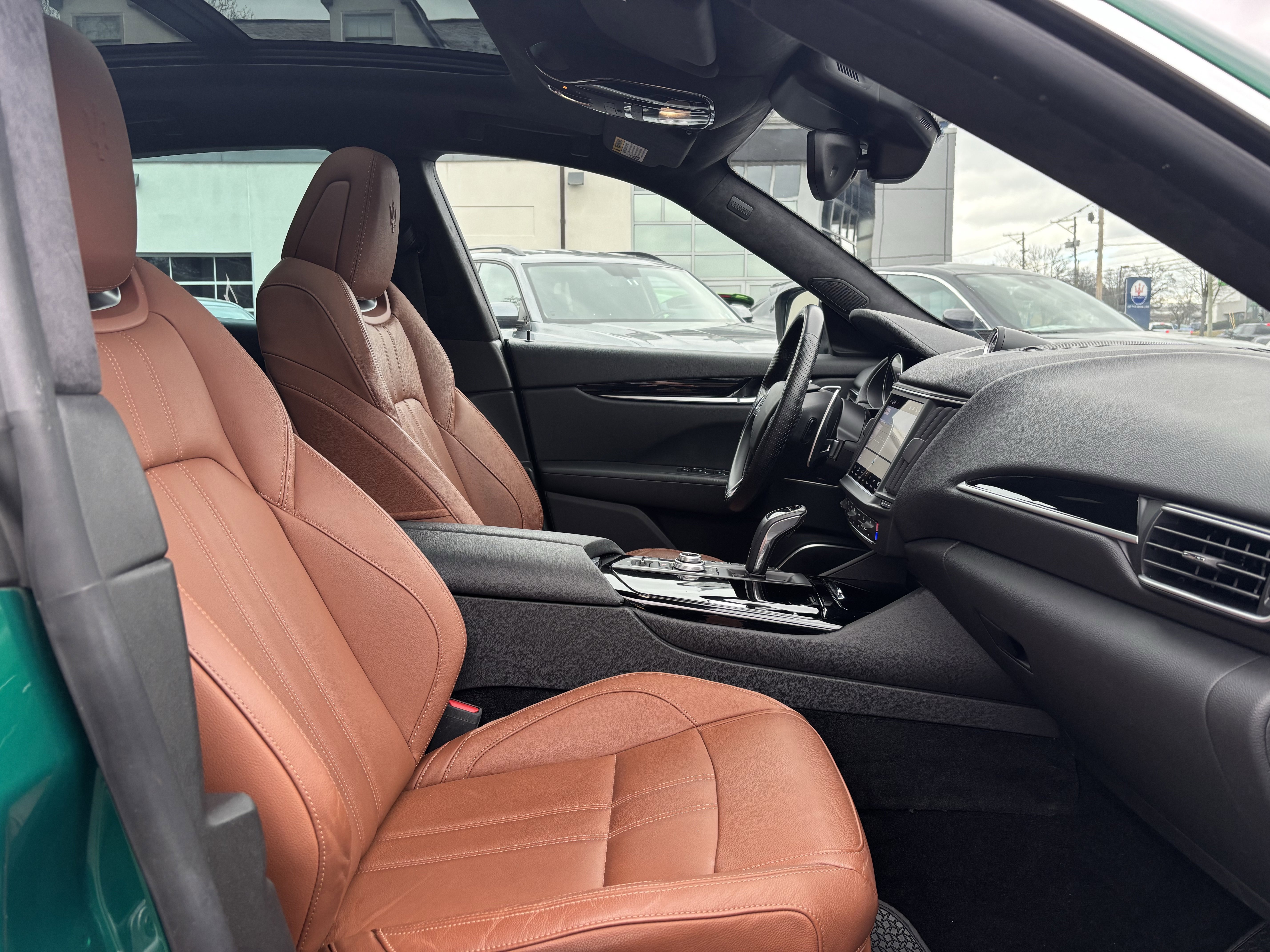 Used 2022 Maserati Levante Modena AWD/4WD image 20