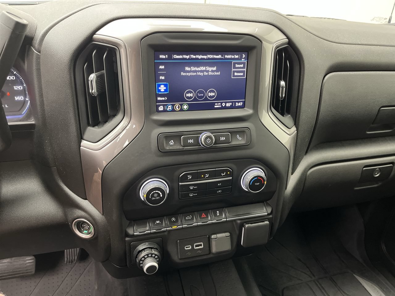Certified 2023 Chevrolet Silverado 1500 Custom AWD/4WD image 17