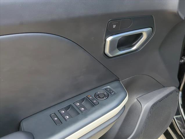 Used 2025 Kia K4 GT-Line w/ GT-Line Sunroof Package image 11