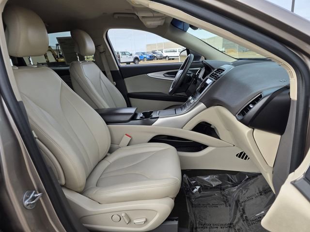 Used 2019 Lincoln Nautilus FWD image 26