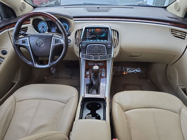 Used 2010 Buick LaCrosse CXS image 11
