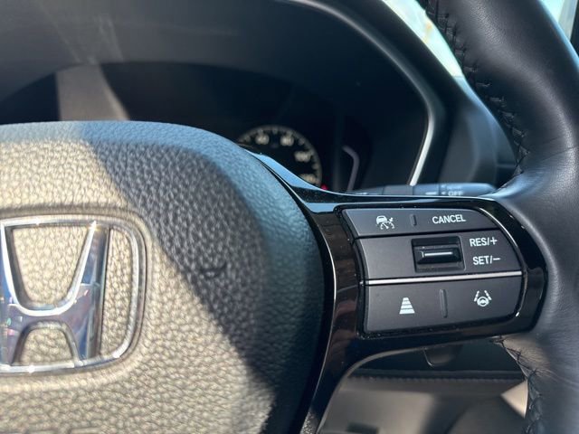 Used 2025 Honda Pilot Touring image 28