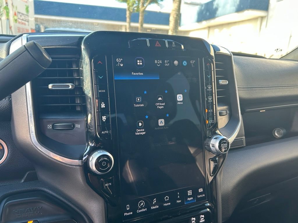 Used 2023 RAM 2500 Laramie AWD/4WD image 14
