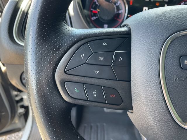 Used 2021 Dodge Challenger SXT w/ Driver Convenience Group RWD image 16