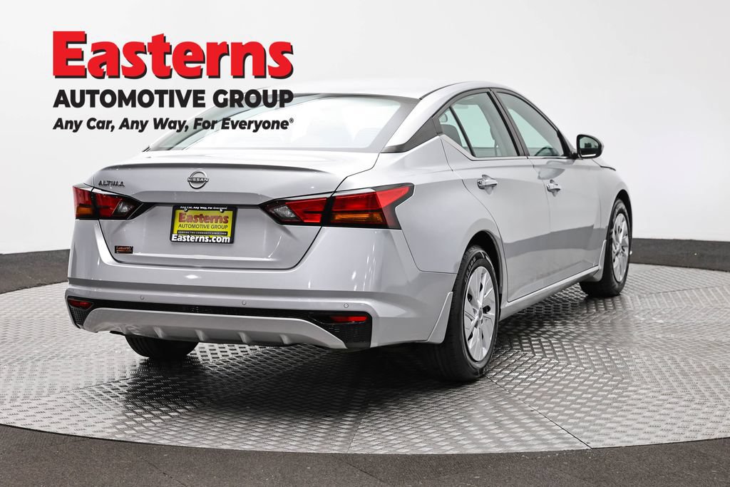 Used 2023 Nissan Altima 2.5 S FWD image 5