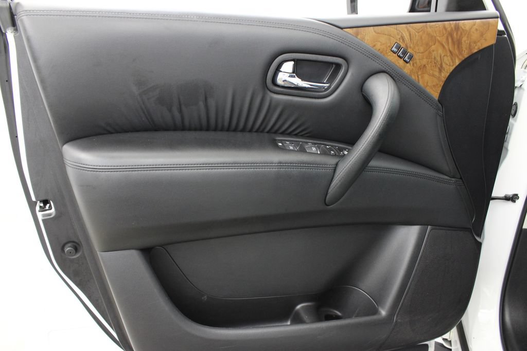 Used 2023 Nissan Armada SL RWD image 18
