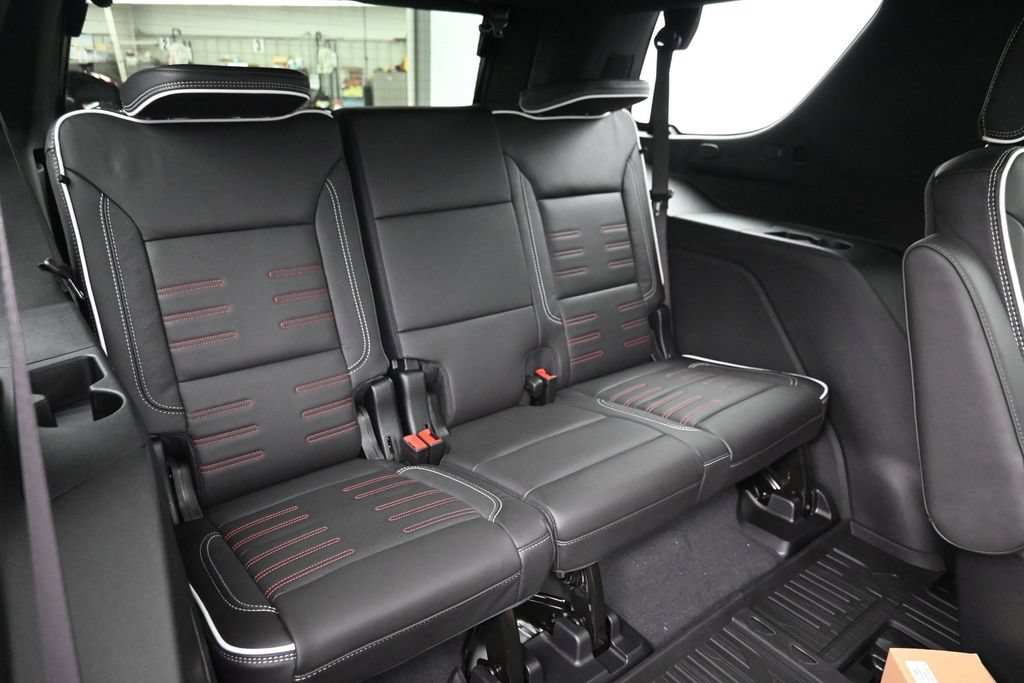 New 2026 GMC Yukon AT4 Ultimate AWD/4WD image 11