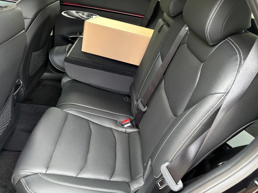 New 2026 Genesis GV70 2.5T AWD/4WD image 8