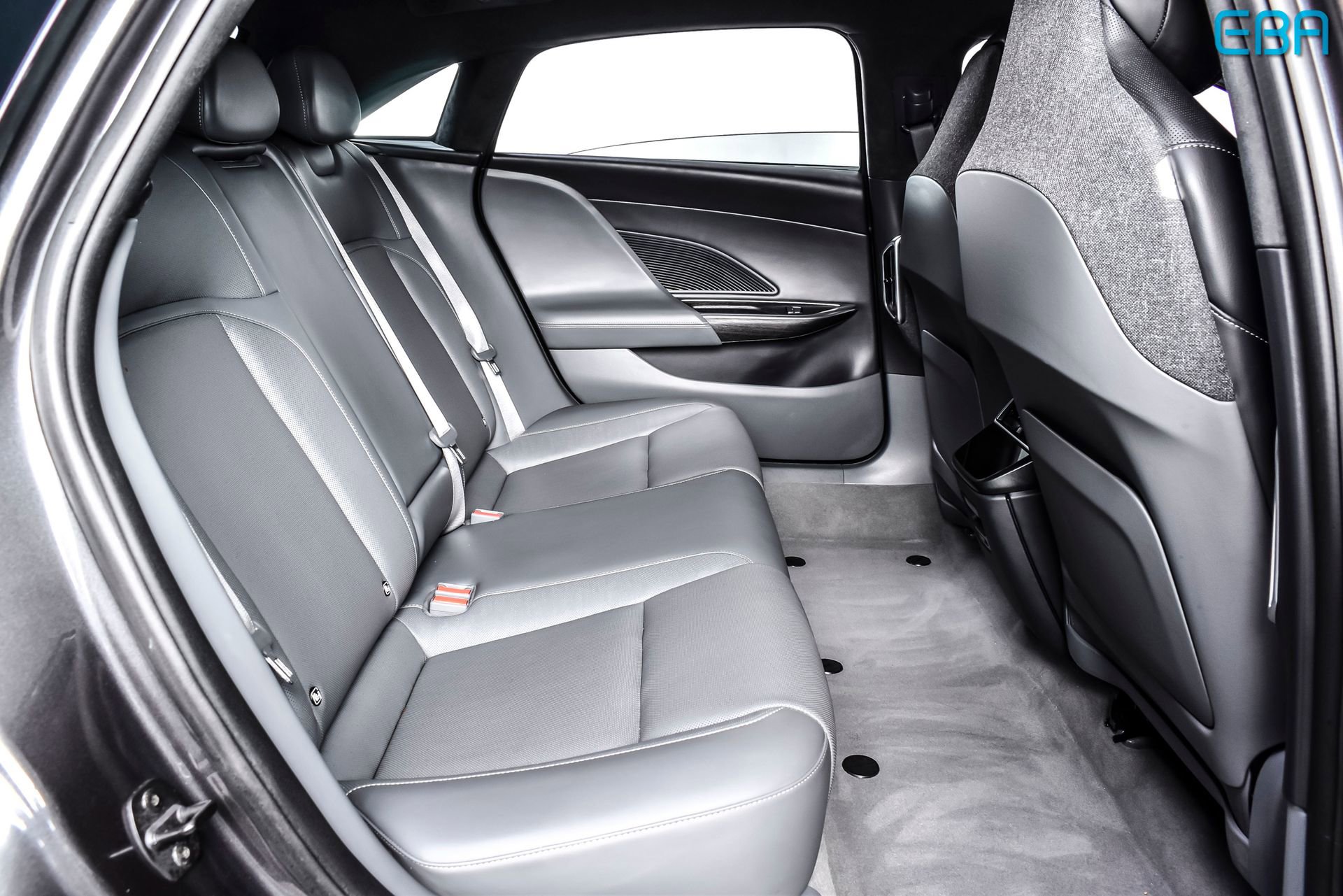Used 2024 Lucid Air Touring AWD/4WD image 22