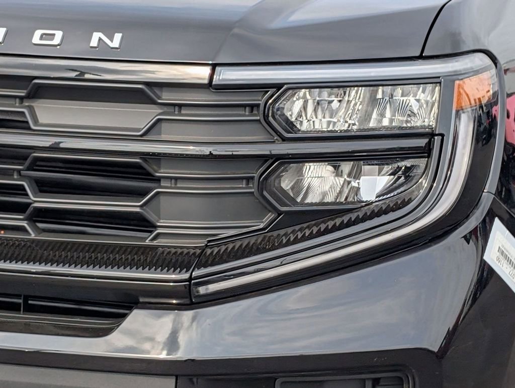 New 2026 Ford Expedition Active AWD/4WD image 12