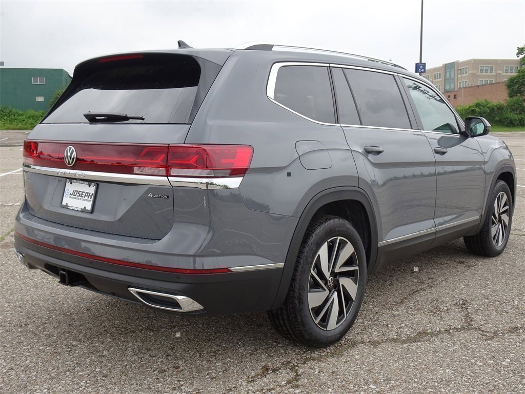 New 2025 Volkswagen Atlas SEL image 5