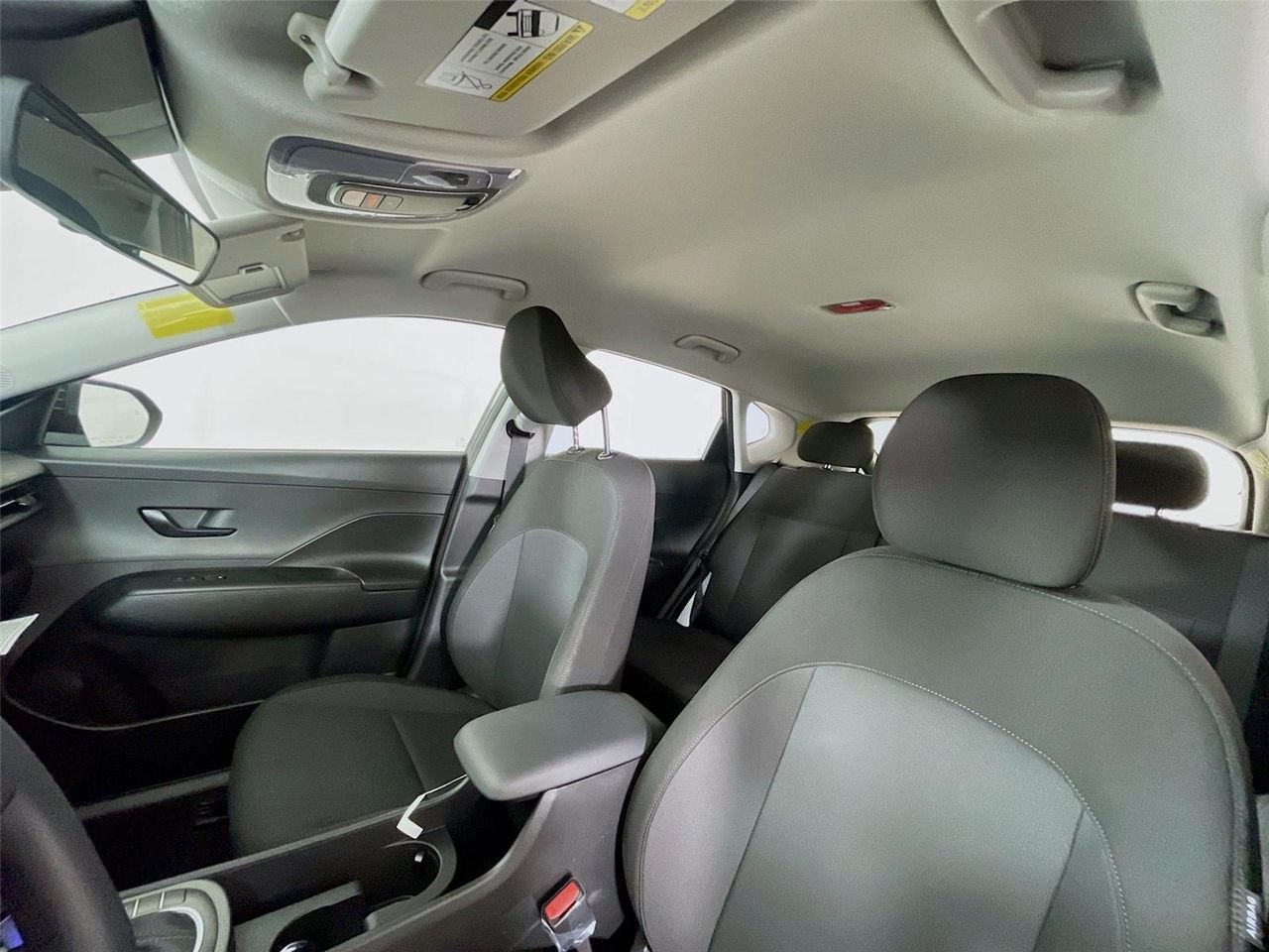 New 2026 Hyundai Kona SE AWD/4WD image 11