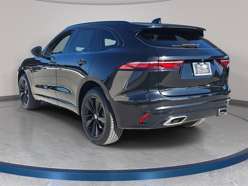Certified 2025 Jaguar F-PACE R-Dynamic S image 7