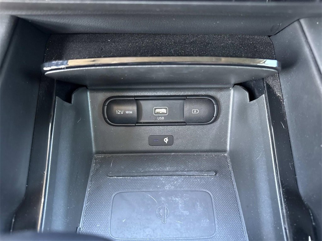 Used 2022 Kia Telluride SX w/ SX Prestige Package image 21