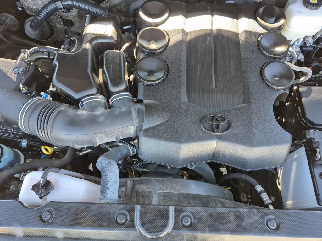 Used 2024 Toyota 4Runner TRD Off-Road image 17