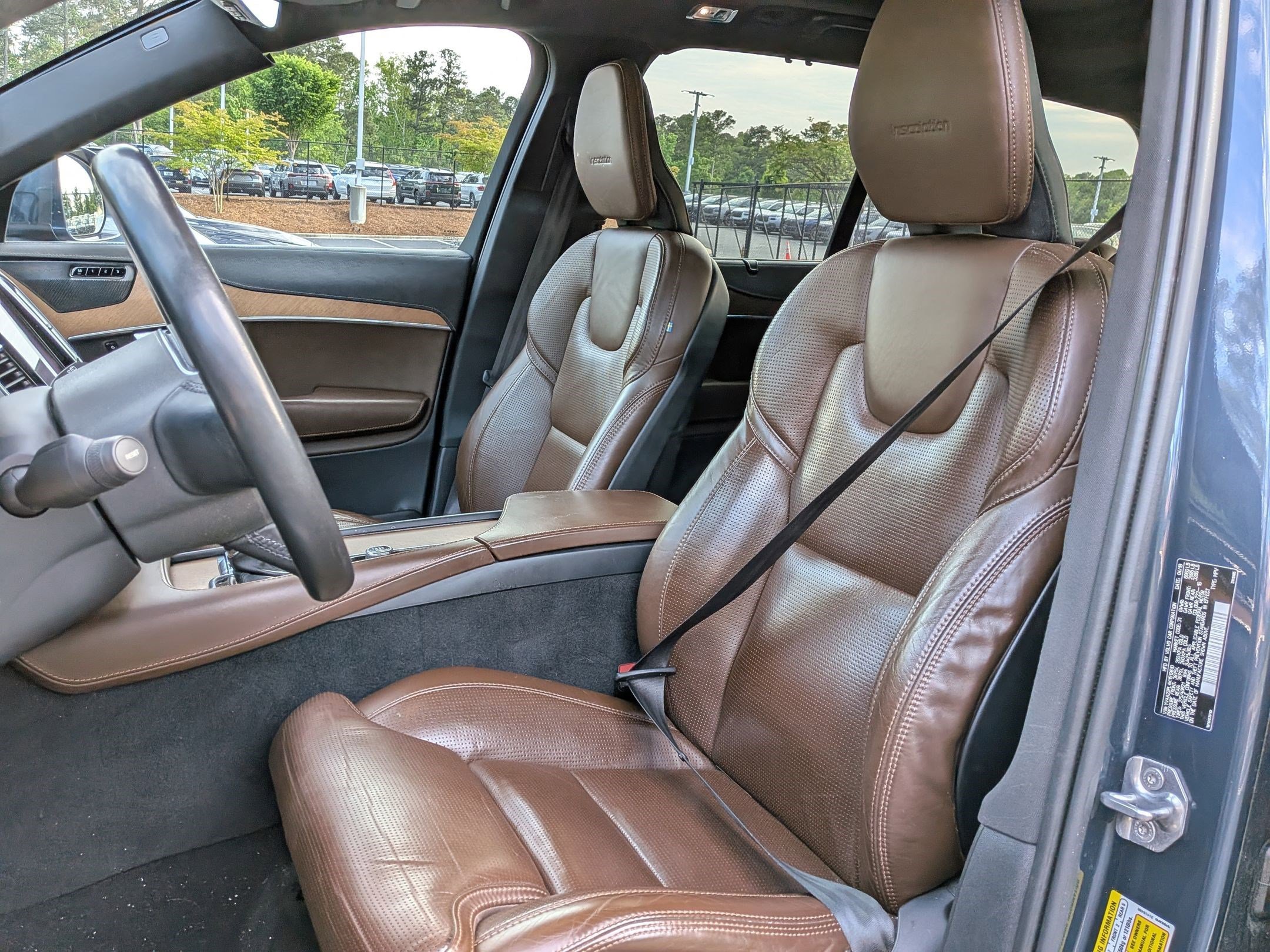Used 2019 Volvo XC90 T6 Inscription w/ Advanced Package AWD/4WD image 13