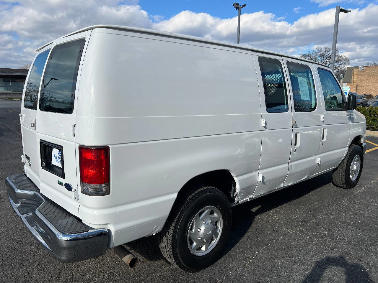 Used 2013 Ford E-250 and Econoline 250 w/ Commercial Cargo Van Pkg image 13