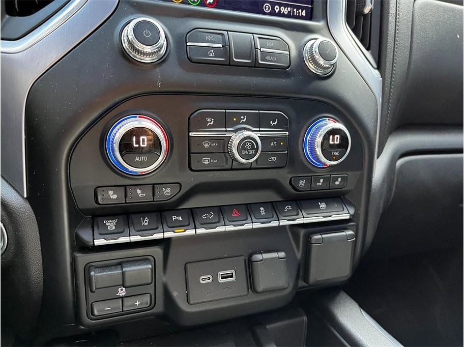 Used 2020 GMC Sierra 2500 SLT w/ SLT Premium Plus Package AWD/4WD image 33