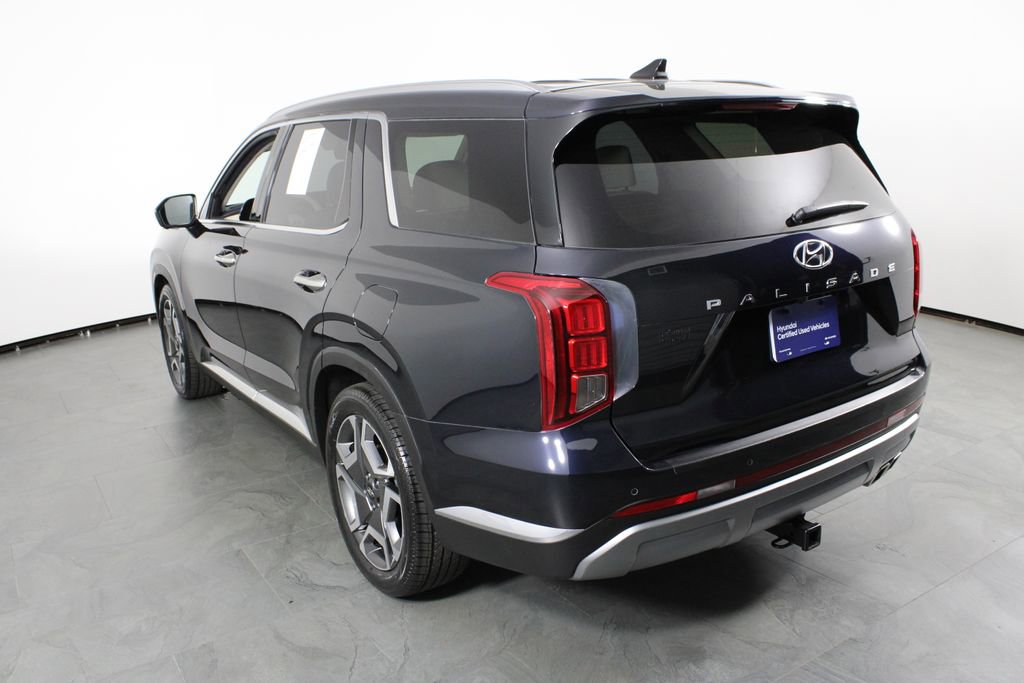Used 2023 Hyundai Palisade Limited image 4