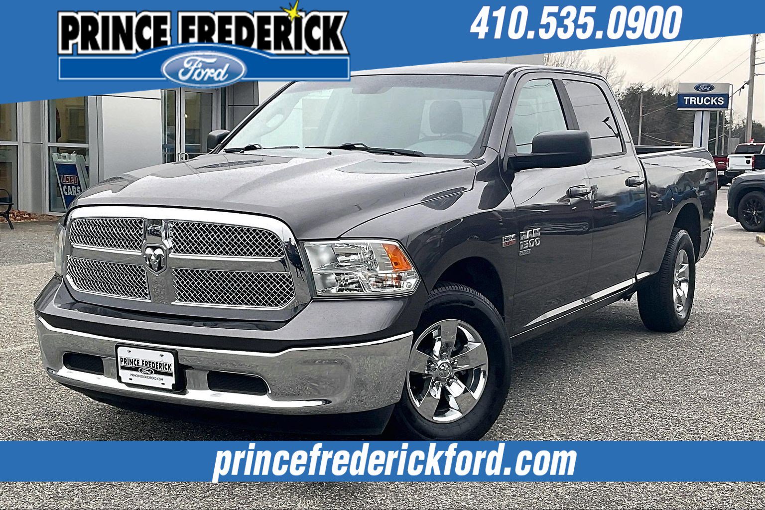 Used 2020 RAM 1500 Classic SLT image 3