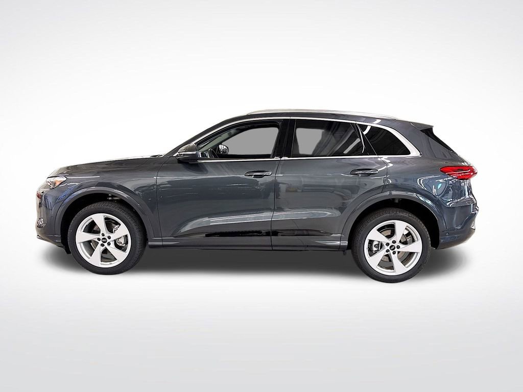 New 2025 Audi Q5 Premium Plus image 2