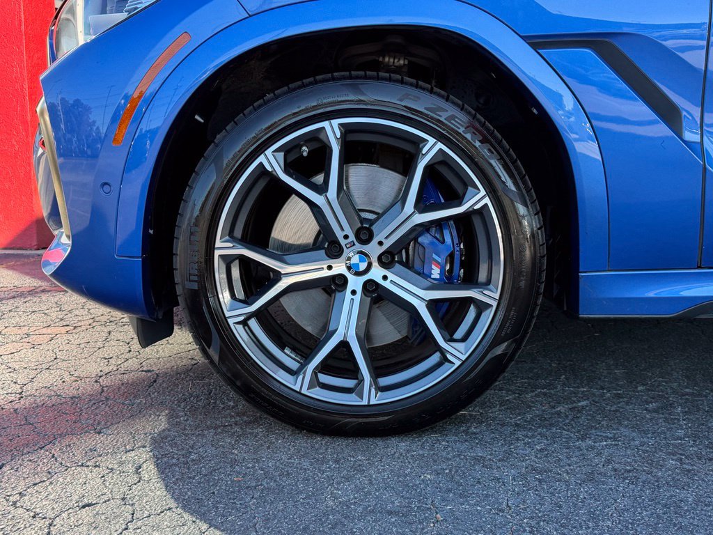Used 2020 BMW X6 M50i w/ Premium Package AWD/4WD image 10
