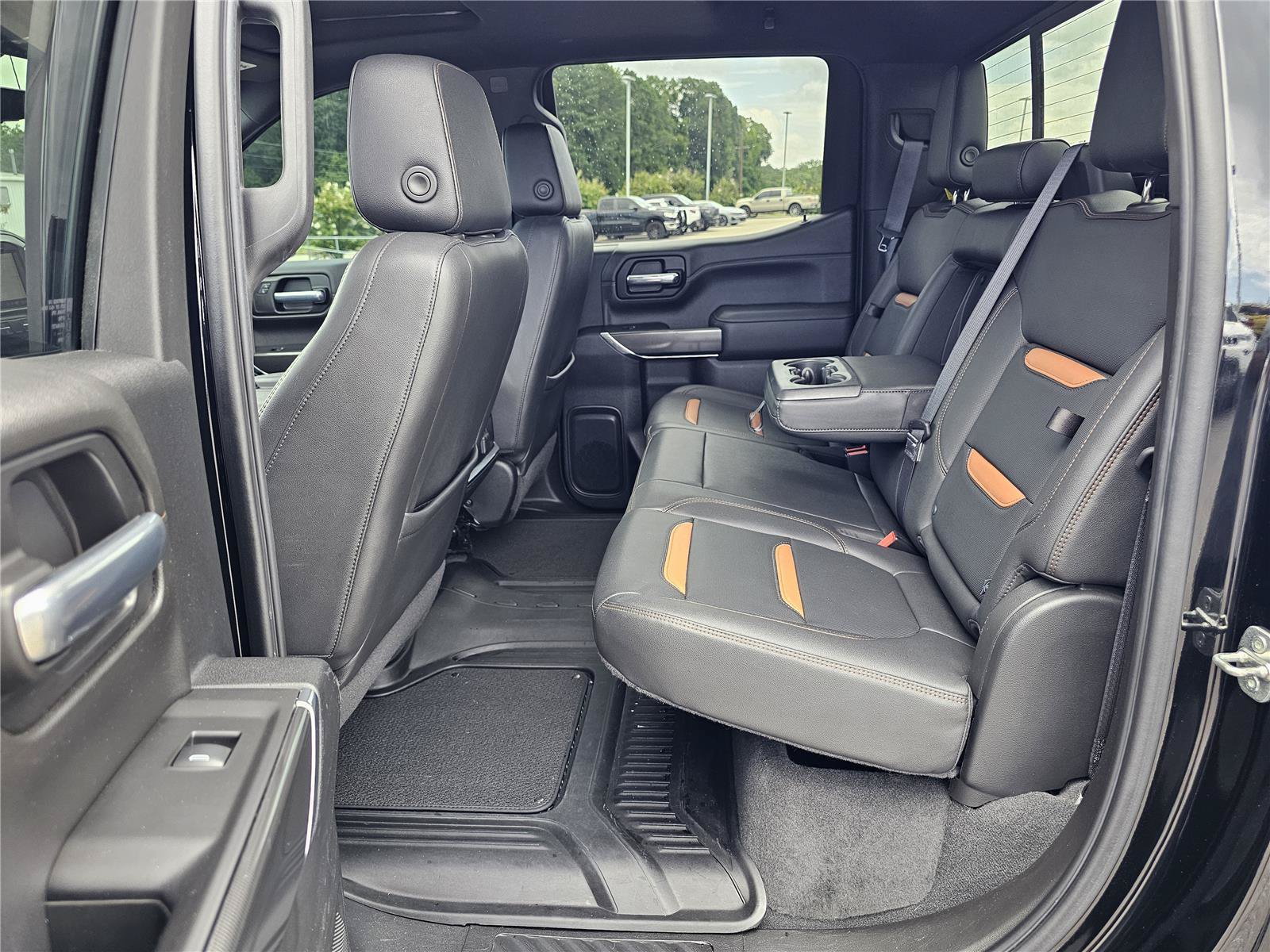 Used 2021 GMC Sierra 1500 AT4 w/ AT4 Value Package AWD/4WD image 35