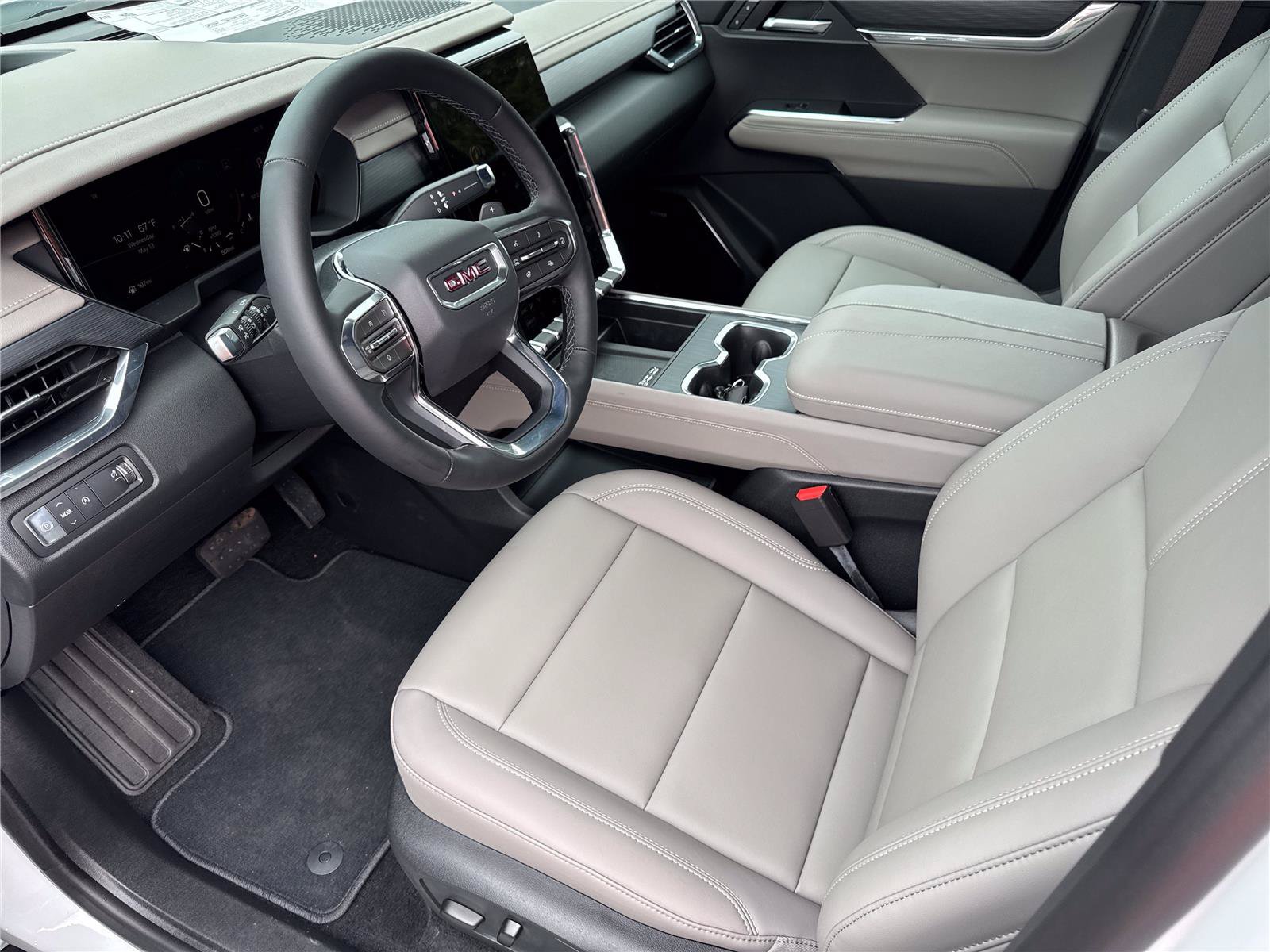 New 2026 GMC Acadia Elevation w/ Elevation Premium Package FWD image 15