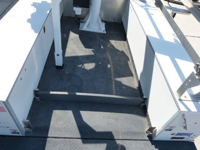 Used 2017 Ford F450 XL w/ Snow Plow Prep Package image 35