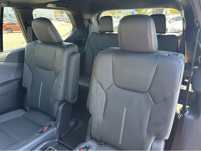 New 2026 Lexus TX 550h AWD Plug-In Hybrid image 17