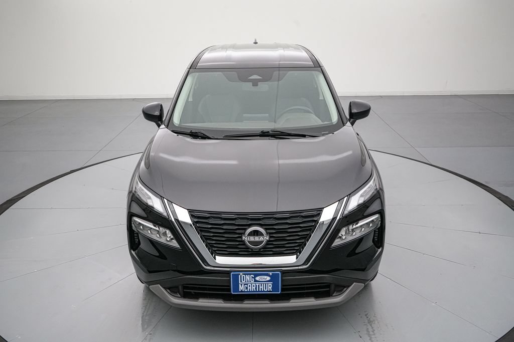 Used 2023 Nissan Rogue SV AWD/4WD image 9