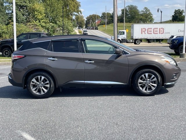 Used 2016 Nissan Murano SV w/ Premium Package image 17