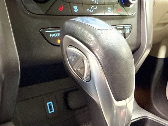 Used 2019 Ford Escape SEL image 18