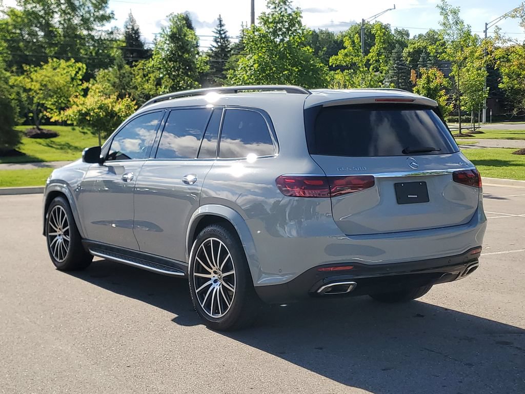 Used 2024 Mercedes-Benz GLS 580 4MATIC image 4