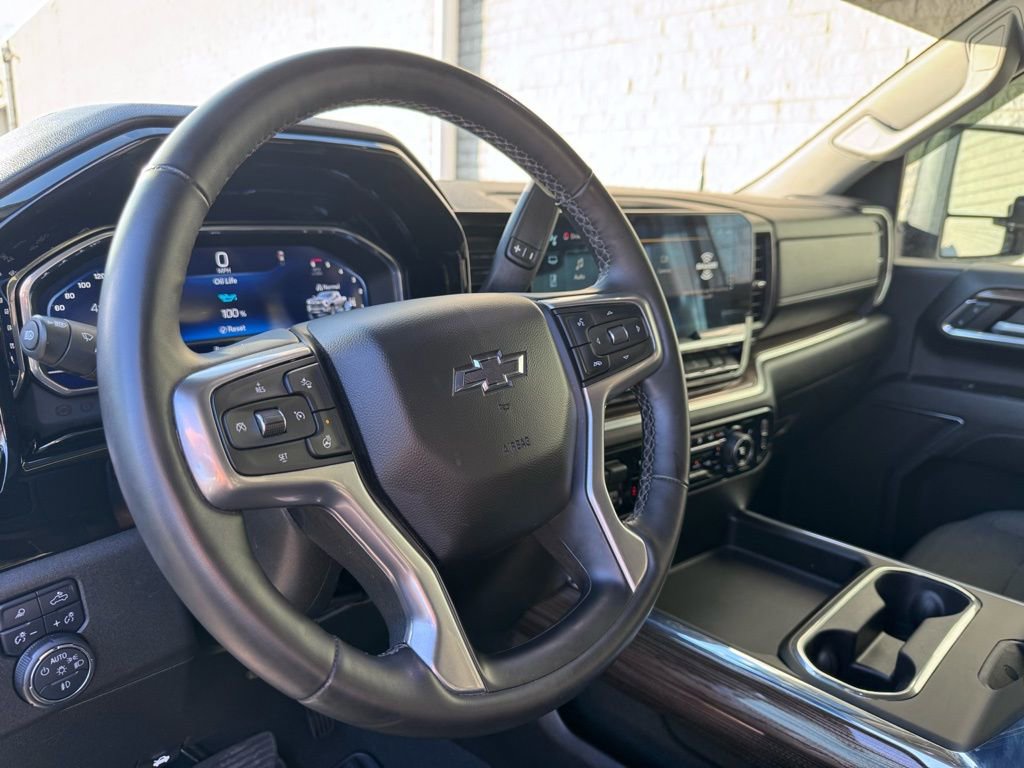 Used 2024 Chevrolet Silverado 3500 LT w/ Z71 Sport Edition image 13