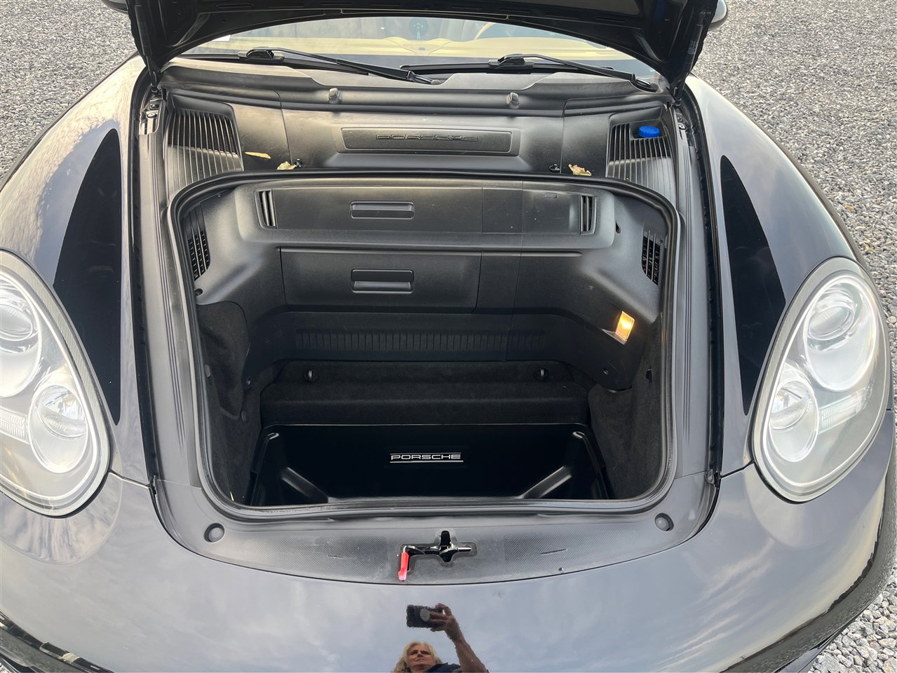 Used 2011 Porsche Cayman image 10