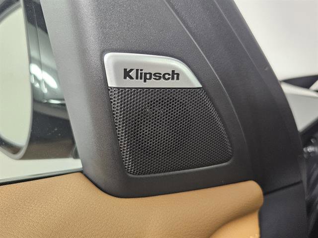 New 2026 Nissan Armada SL w/ Captain's Chari Seat Package image 44