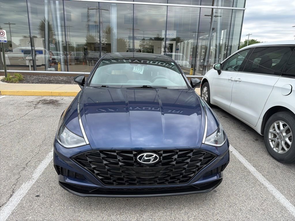 Used 2021 Hyundai Sonata SEL Plus w/ Tech Package FWD image 2