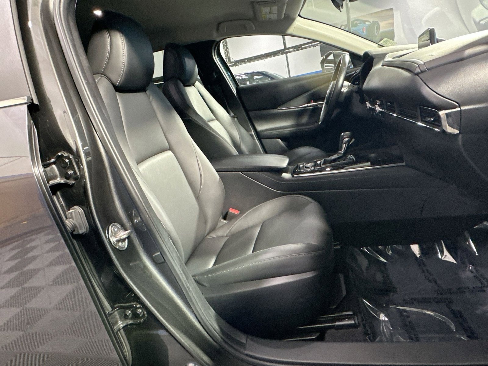 Used 2023 MAZDA CX-30 AWD 2.5 S w/ Preferred Package image 32