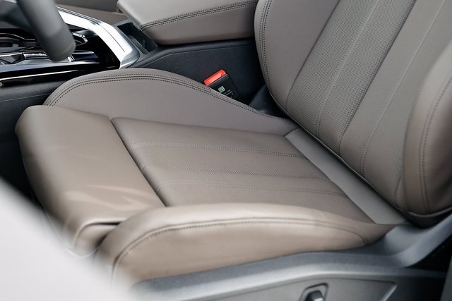 New 2025 Audi Q5 Premium Plus image 22