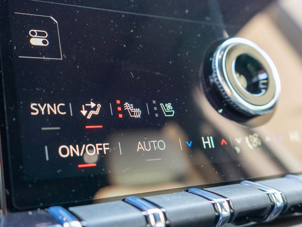 New 2026 GMC Yukon XL AT4 image 29