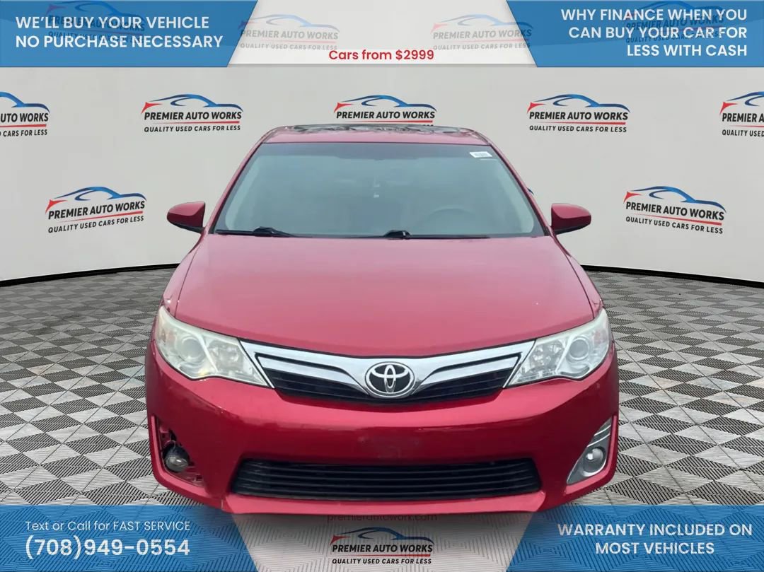 Used 2012 Toyota Camry XLE image 2