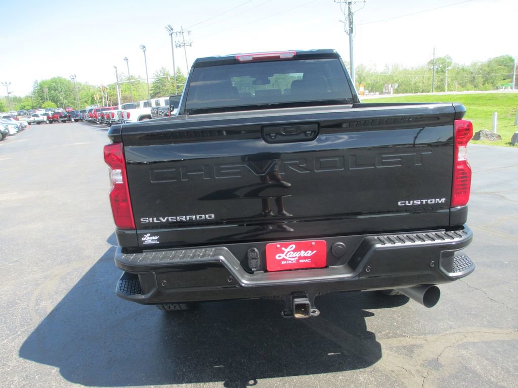 Used 2024 Chevrolet Silverado 2500 Custom w/ Custom Value Package AWD/4WD image 7
