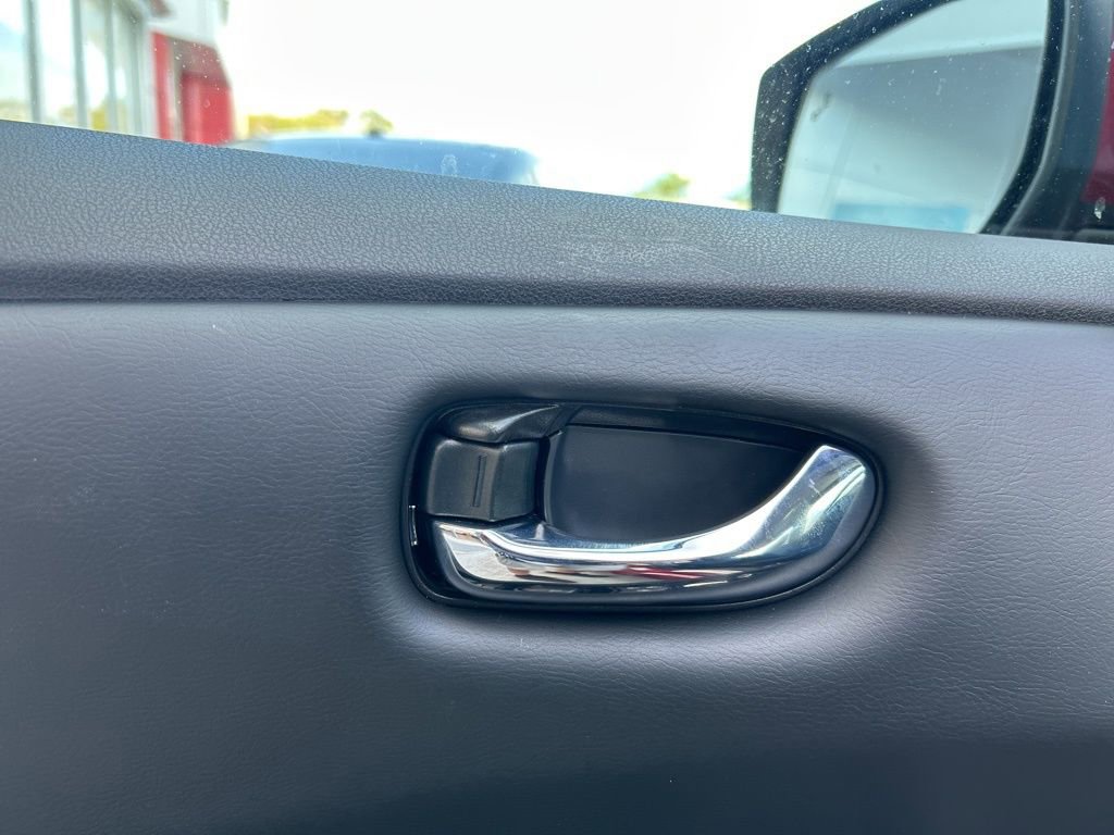 New 2025 Nissan Leaf SV Plus image 13